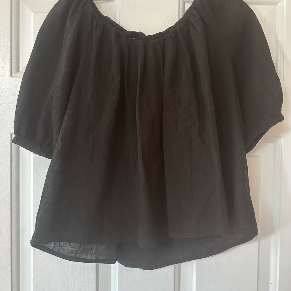 Old Navy 100% Cotton Blouse Black Puff Sleeve Open Tie-Back Swing. Size small. - Picture 5 of 15